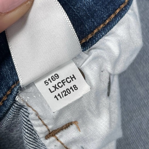 Aeropostale Women’s Jeans 6 Flex Effects Aero Cheeky Legging Stretch Knees Out‎ - Picture 11 of 14